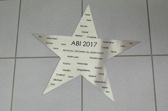 Stern aus Edelstahl lasergeschnitten Stern aus Edelstahl lasergeschnitten