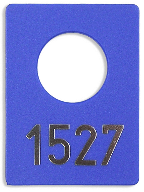 Geprägte Garderobemarke blau Ziffern Silber